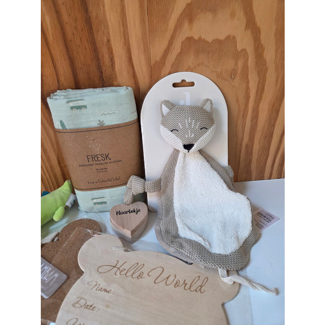 Cadeau set Baby Boy | Wandhangers, hydrofiel doek en knuffelen
