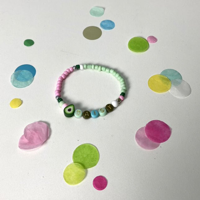 Roos groen armband met naam avocado