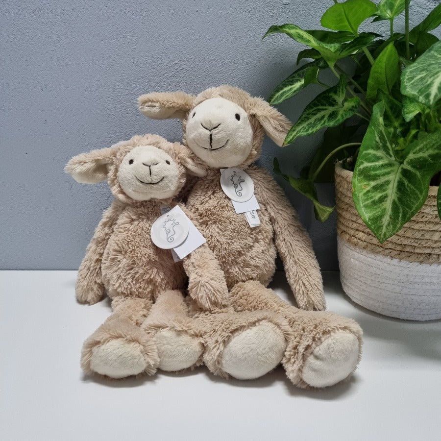 Schaap knuffel - Ukkie Shop Home, Gift & Kids Schaap knuffel - Ukkie Shop Home, Gift & Kids