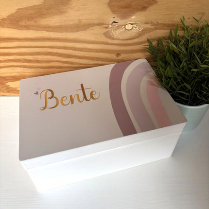 Herinneringskist met regenboog design in roze