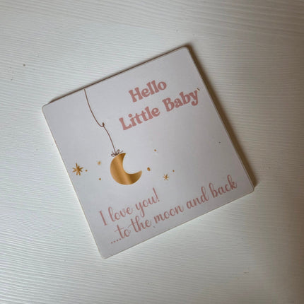 Houten teksttegel I love you to the moon and back beige