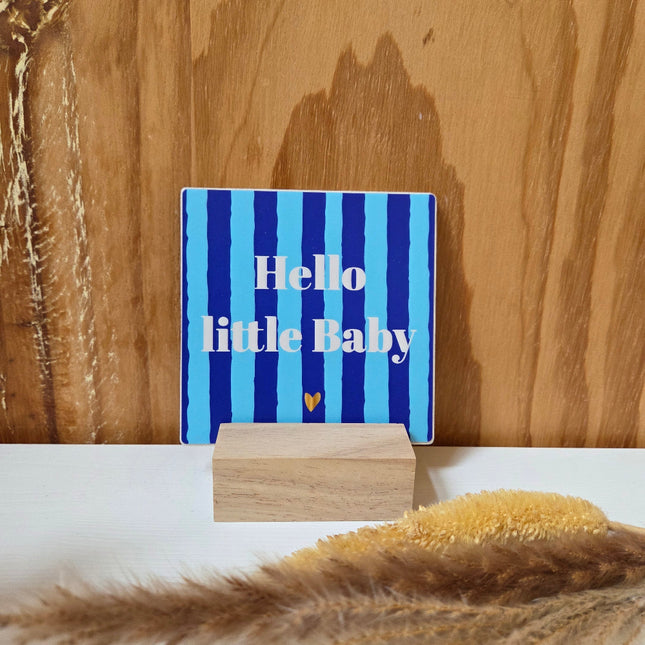 Houten tekst tegel hello little baby