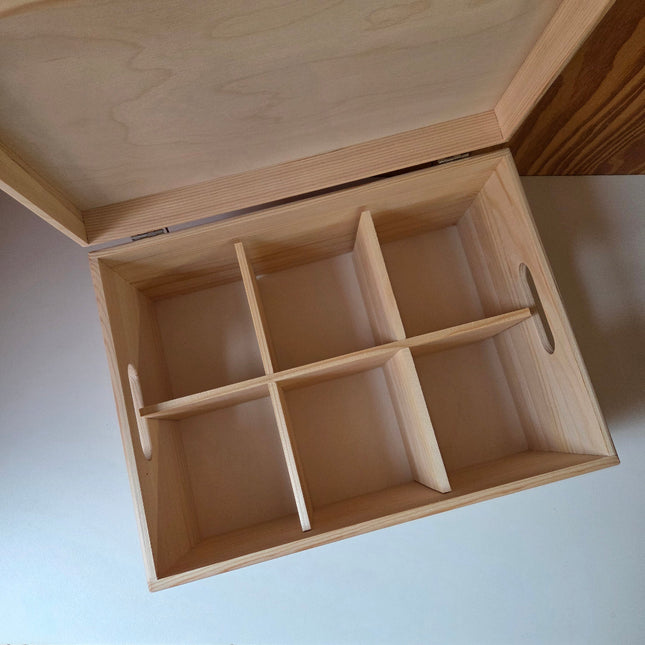 Grote herinneringskist met vakkenverdeling