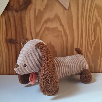 Zachte knuffel teckel van Jollein