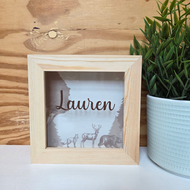 Spaarpotlijstje met naam en bosdieren design in neutrale kleuren