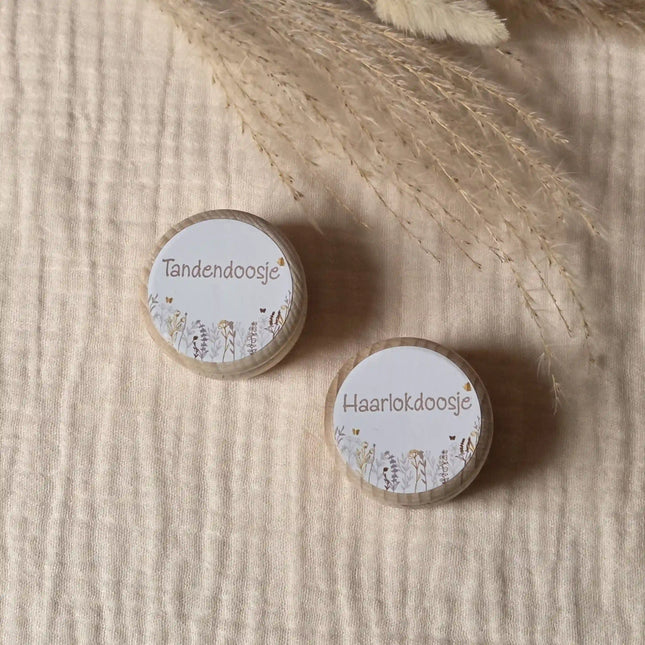 Tandendoosje met naam | Haarlokdoosje met Wildflowers