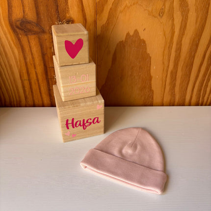 Kraampakketje Mutsje & Blokken | Kraamcadeau pakket klein