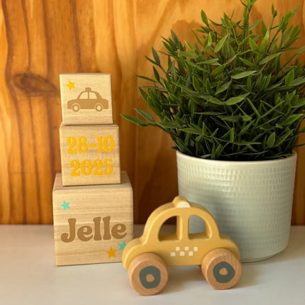 Kraamcadeau pakket Blokkentoren met houten auto