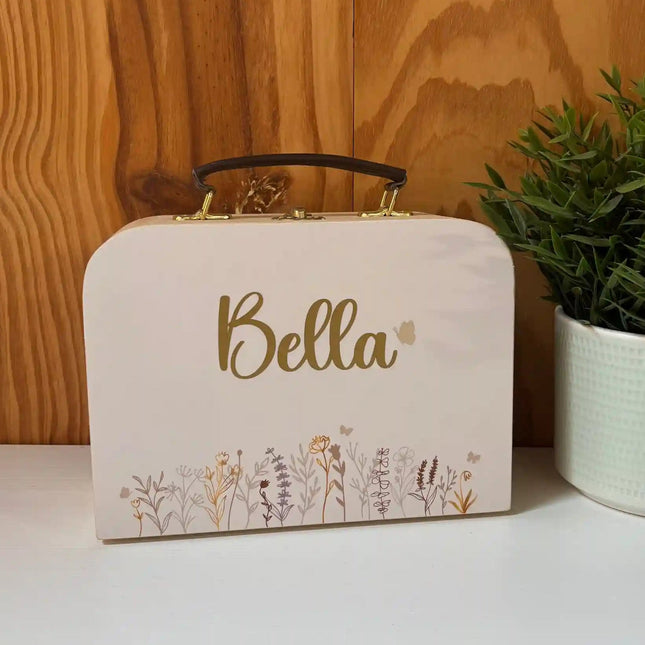 Houten koffertje met naam en wildflowers