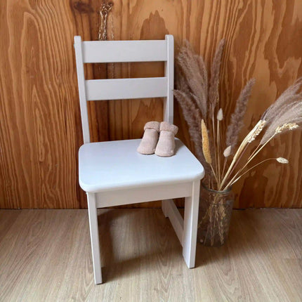 houten kinderstoeltje met naam
