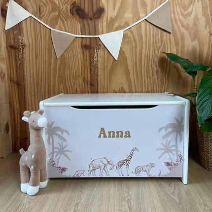 Wit houten speelgoedkist met jungle dieren en naam